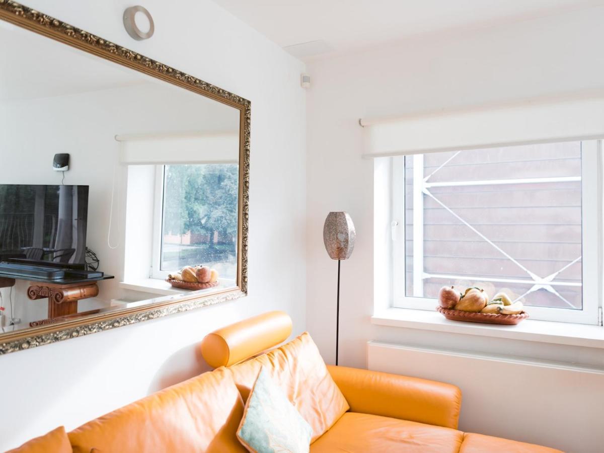 Pass The Keys Stylish 2Bed Rental Unit Glasgow Green Exterior photo