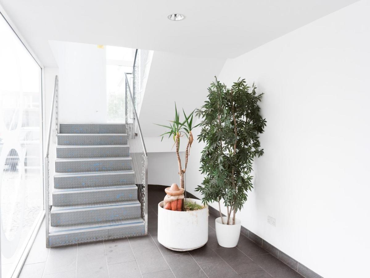 Pass The Keys Stylish 2Bed Rental Unit Glasgow Green Exterior photo